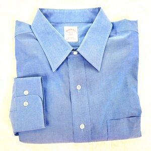 BROOKS BROTHERS 346 Mens Dress Shirt 17-2/3 Blue Button Up Non-Iron Cotton